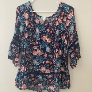 Adorable Navy Floral Summer Top